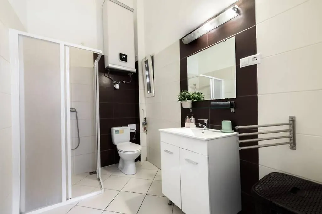 Diamond Home Apartment - City Center Boedapest Hongarije